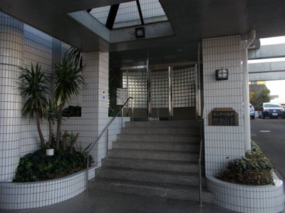 【エントランス】 | モンテベルデ豊津山手