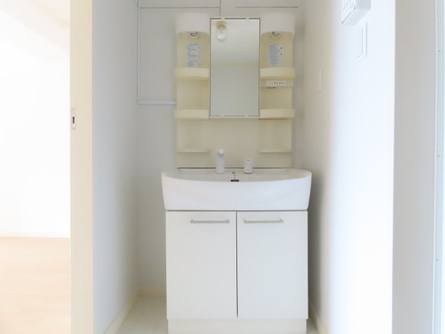 岡西ビルのその他