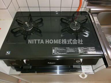 平山ハイツのキッチン|２口コンロのキッチンがついています◇