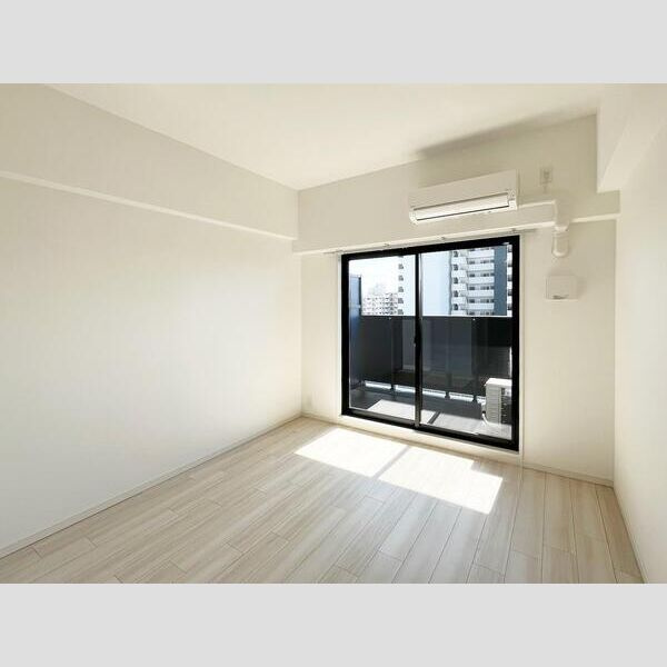 S-RESIDENCE高井田beletaの居間・リビング