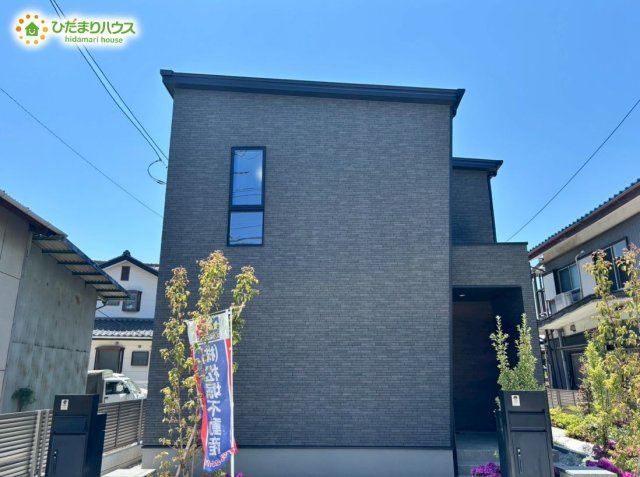 東松山市松山町　新築一戸建て　01の外観|コンビニ、スーパー、ドラッグストアまで徒歩10分圏内！
急なお買い物にも対応できちゃう◎