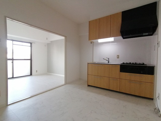 神戸市兵庫区上沢通７丁目の賃貸マンションの居間・リビング|リビング