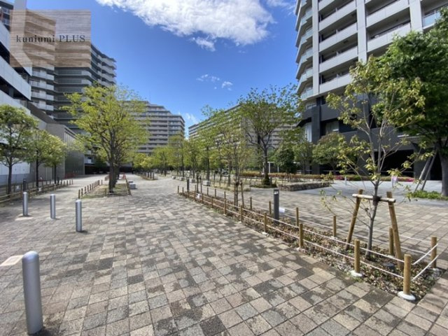 セントプレイスタワーの中庭