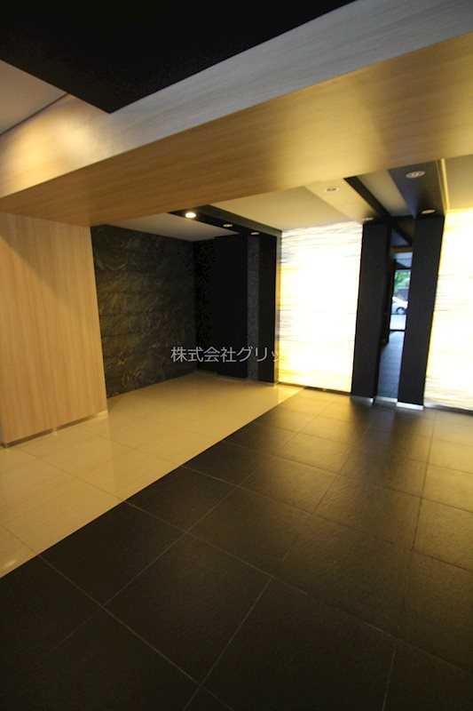 ガーラ・プレシャス川崎の外観