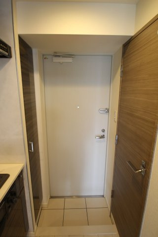 ガーラ・プレシャス川崎の玄関