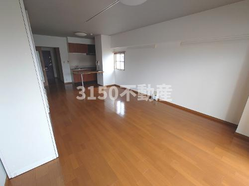 アクシスヨーロッパ弐番館の居間・リビング