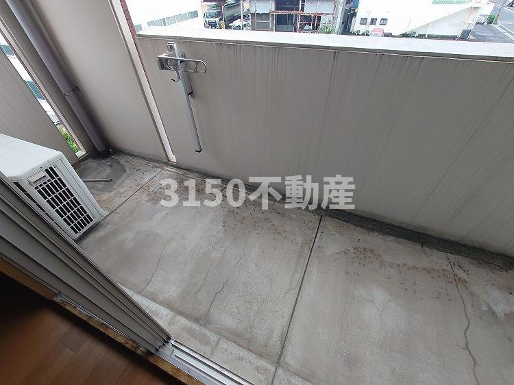 アクシスヨーロッパ弐番館のバルコニー