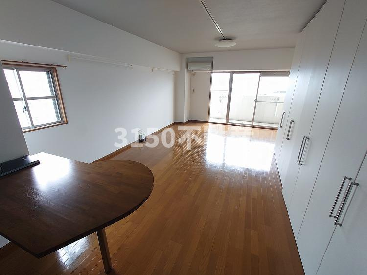 アクシスヨーロッパ弐番館の内装