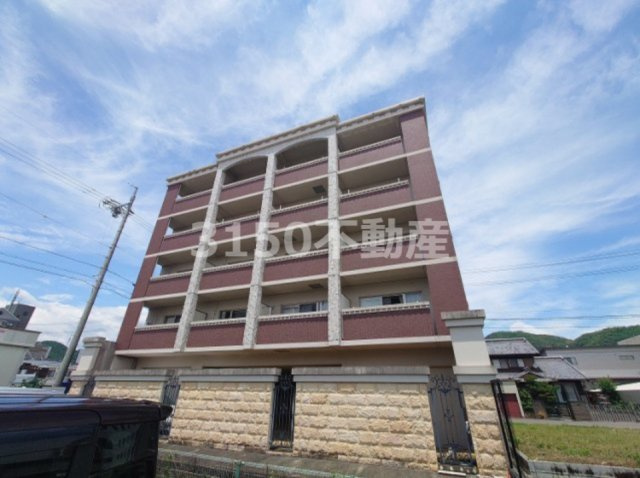 アクシスヨーロッパ弐番館の外観