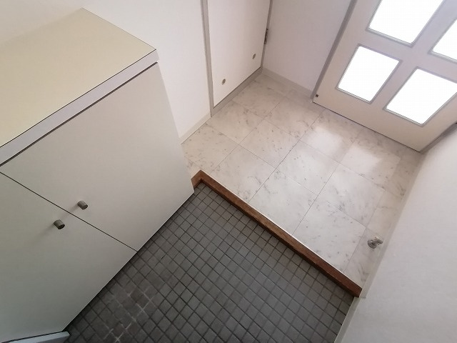 神戸市兵庫区上沢通７丁目の賃貸マンション