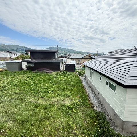 パープルタウンの庭