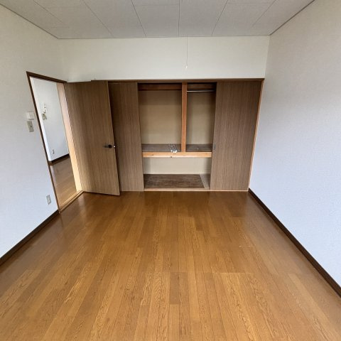 パープルタウンの居間・リビング