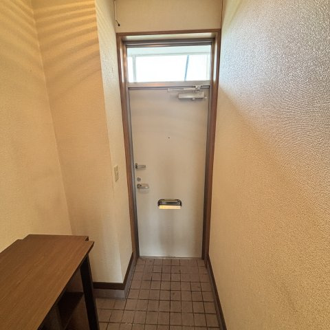 パープルタウンの玄関