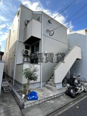 仲介手数料0円！エスポワールOSUGIの外観