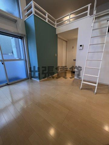 仲介手数料0円！エスポワールOSUGIの居間・リビング