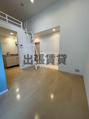 仲介手数料0円！エスポワールOSUGIの居間・リビング