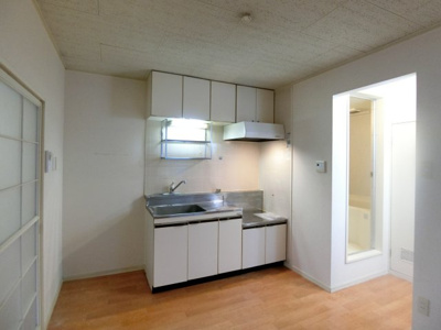 【居間・リビング】 | モアクレスト綾園