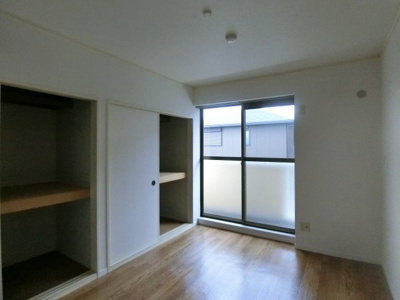 【洋室】 | モアクレスト綾園