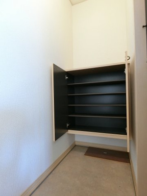 【玄関】 | パレス向日葵