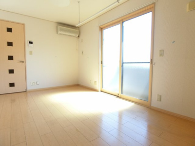 【居間・リビング】 | パレス向日葵