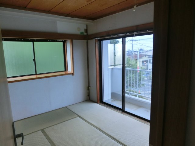 的場　6DK＋納戸３階建貸家の和室