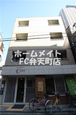 【外観】 | アバンス南市岡 | 外観は落ち着いています