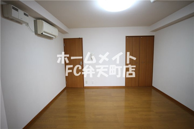 【寝室】 | アバンス南市岡 | 寝室にぴったりのお部屋です