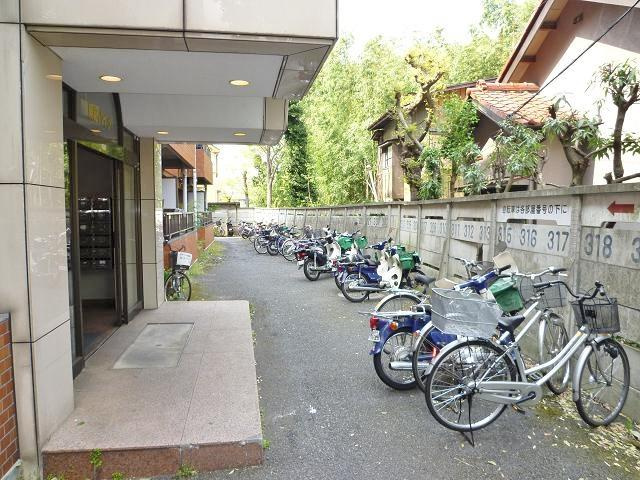 駐輪場