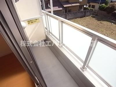 【バルコニー】 | リブリ・パーシモン | お洗濯にも便利なバルコニー付き