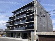 R-6Courtの画像