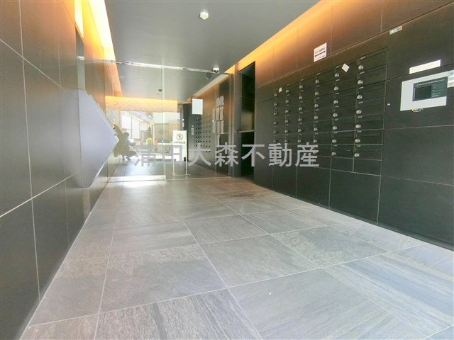 REALIZレアライズ蒲田Ⅱのエントランス|防犯カメラTVモニター付オートロック　エントランス　