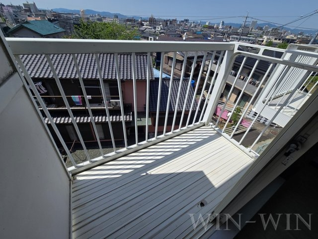 ウイングコート橋良のバルコニー
