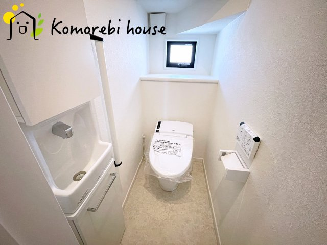 桶川市上日出谷南　2期　ピュアガーデン　新築一戸建て　01のトイレ|トイレです