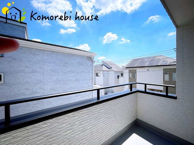 桶川市上日出谷南　2期　ピュアガーデン　新築一戸建て　01のバルコニー