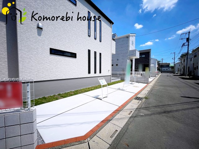 桶川市上日出谷南　2期　ピュアガーデン　新築一戸建て　01の駐車場|駐車場の用意があります