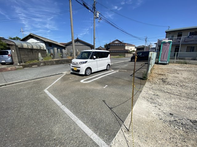 フェリオRの駐車場