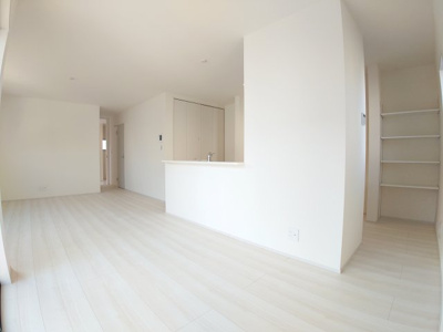 【居間・リビング】