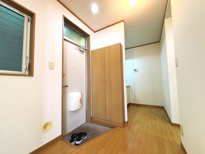 【玄関】 | エムケーレジデンス