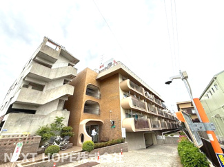 【外観】 | シェトア塚口第一 | 【シェトア塚口第一】地上3階地下1階建　総戸数51戸　ご紹介のお部屋は1階部分です♪