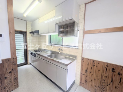 【キッチン】 | 袋井市愛野 中古戸建て | キッチンです