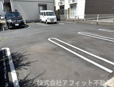 【駐車場】 | グレース曙C棟