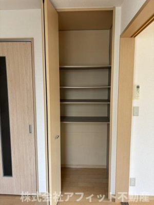 【その他】 | グレース曙C棟 | リビング収納