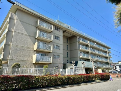 【外観】 | メゾンドール羽衣 | 外観です