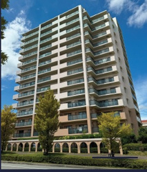 東急ドエルアルス三田ウッディタウン中央B棟