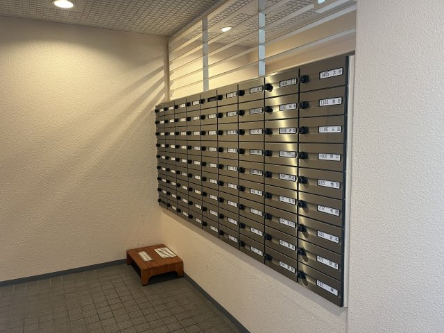 東急ドエルアルス三田ウッディタウン中央B棟のその他共用部分|集合ポスト