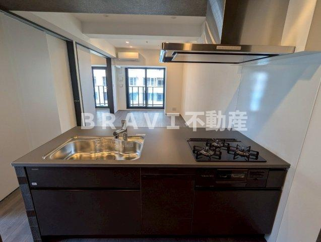 コンフォリア・リヴ谷町四丁目 BRAVI不動産の洗面所