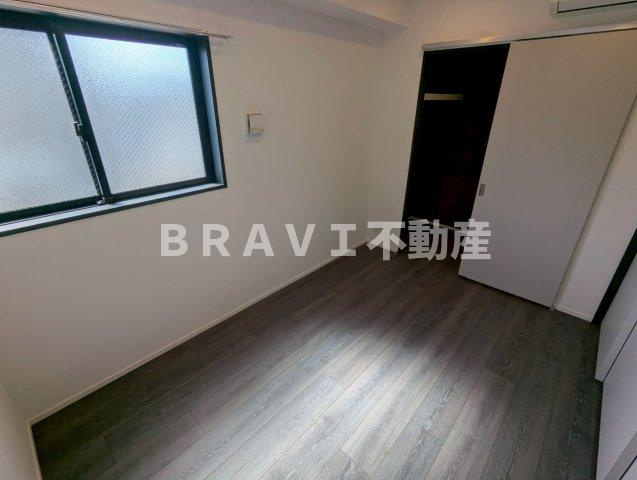 コンフォリア・リヴ谷町四丁目 BRAVI不動産の寝室