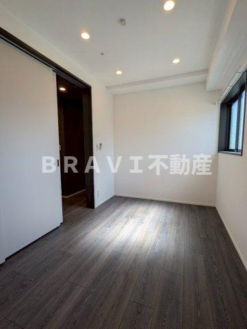 コンフォリア・リヴ谷町四丁目 BRAVI不動産の寝室