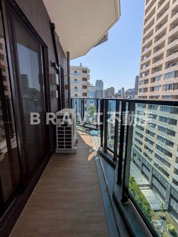 コンフォリア・リヴ谷町四丁目 BRAVI不動産のバルコニー