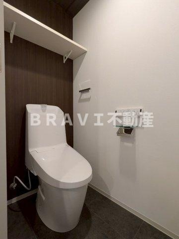 コンフォリア・リヴ谷町四丁目 BRAVI不動産のトイレ
